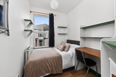 5-Bed Shared House - Close to Train Station🚆 Main Photo