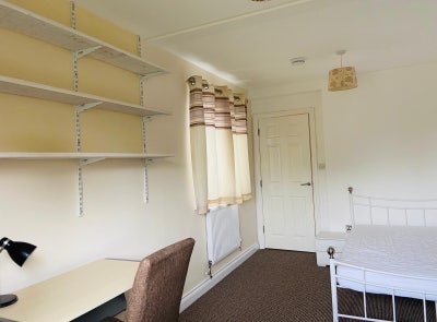 A large,bright double room CB1 .  Main Photo