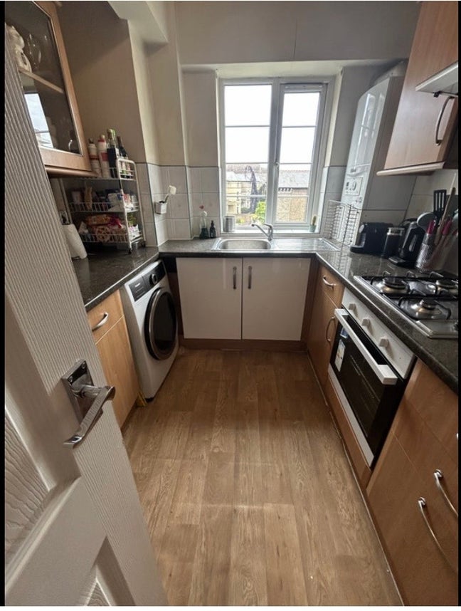 Room available in West Hampstead Main Photo