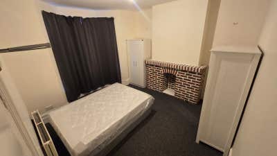 Rooms for Rent Single and Double  Main Photo