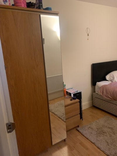 Room in Belgravia Main Photo