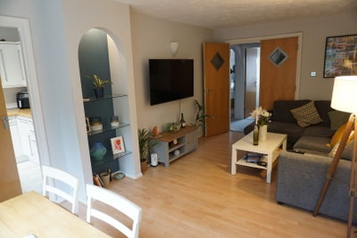 Modern Two Bedroom Flat in Tooting Main Photo