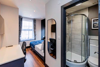 💥Ensuite Rooms-London Heathrow Airport 💥 Main Photo
