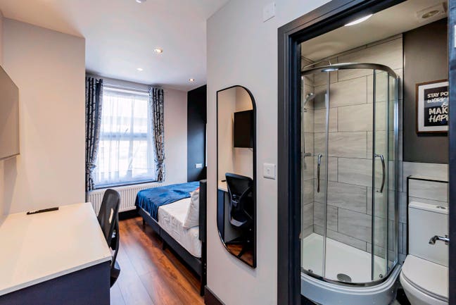 💥Ensuite Rooms-London Heathrow Airport 💥 Main Photo