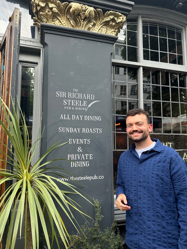 Looking for a home 🏡 Main Photo