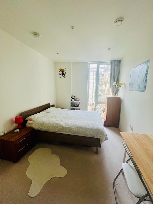 Furnished double in East Village Main Photo