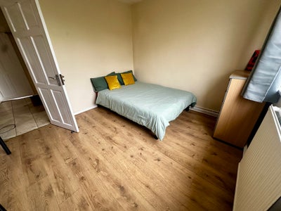 Trendy Stokey! Most Amazing Area Main Photo