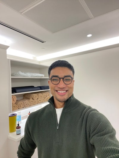 Aussie, healthcare  professional, gay, wholesome  Main Photo