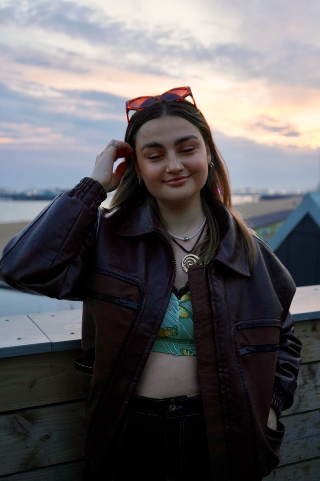 Looking for professional en suite double room  Main Photo