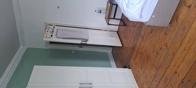 1 large double room. Quiet house Main Photo