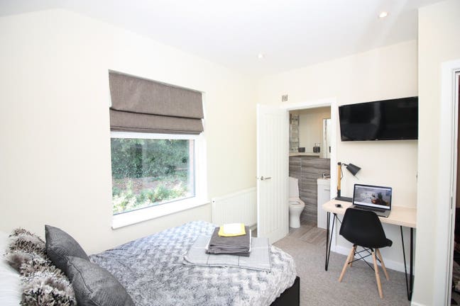 👑 Luxury Living Throughout | Premium House Share Main Photo