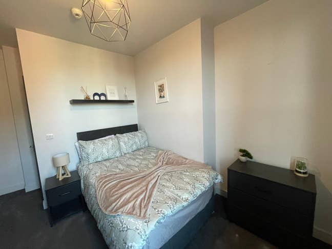 &pound;150 Cashback! 2X Ensuites Near Bramley Station Main Photo