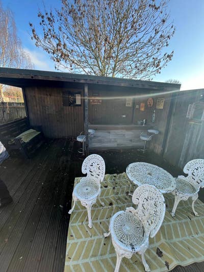 3 bed house share available for Guardanship  Main Photo