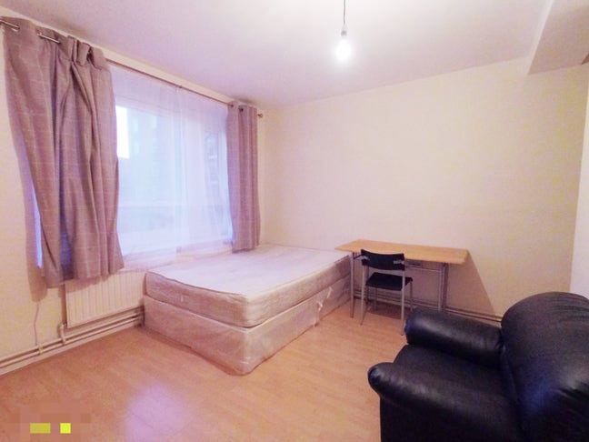 Super Big Double room in Stockwell, 10m to tube Main Photo