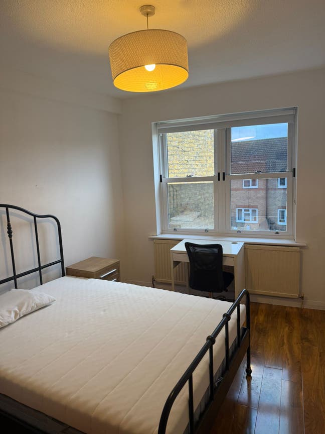 Double room in luxury house in gated courtyard Main Photo