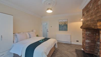 Emergency Accommodation No Deposit Main Photo