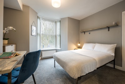 Brand New Ensuite Rooms! 🏡 Middleton Road Main Photo