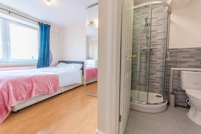 Ensuite*Aldgate/Limehouse!3Beds Apartment  Main Photo