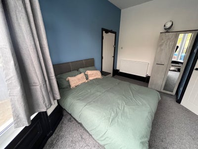  Refurbished En-Suite Rooms! Princes Ave Main Photo