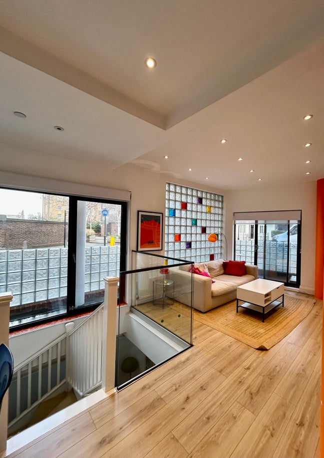 Double Room in Mid-Century Modern Maisonette -ASAP Main Photo