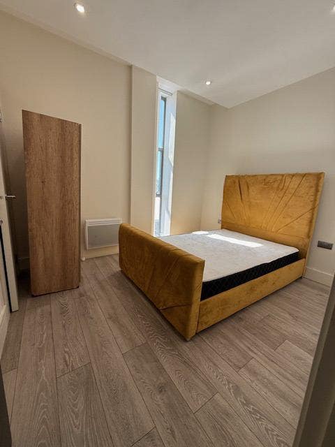 1 Bedroom Flat to rent in Slough Main Photo