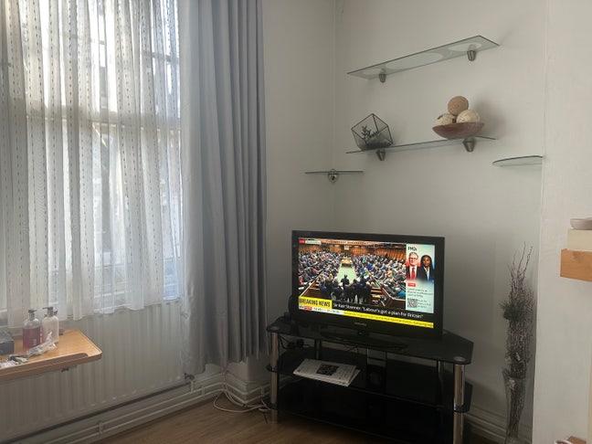 Kennington 2 Dbl Rooms  Main Photo