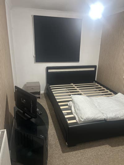 Room for rent  Main Photo