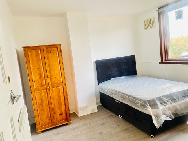 💫  Leagrave Station/ L&D Hospital Main Photo