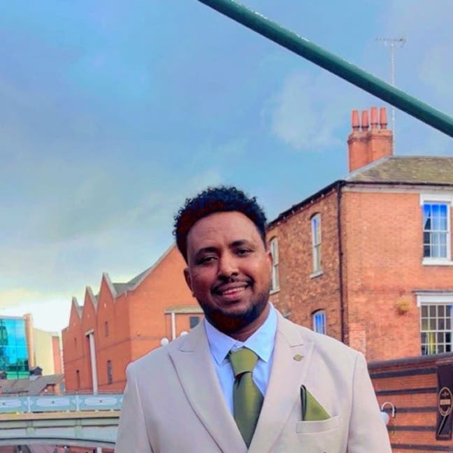 2 rooms sought by male and female Main Photo