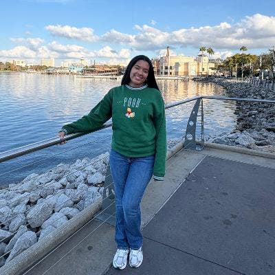 21 year old Female seeks a single or double room Main Photo