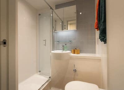 September 2026/27 | Bills Included | Gold Studio h Main Photo