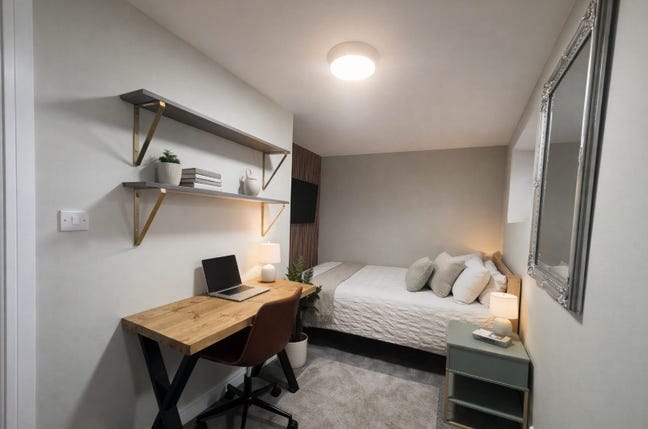 Double room available - Beeston Main Photo