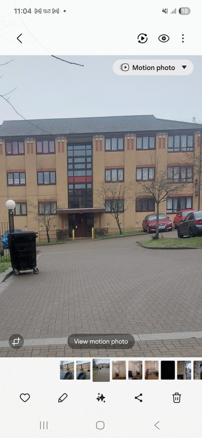 Room to rent Main Photo