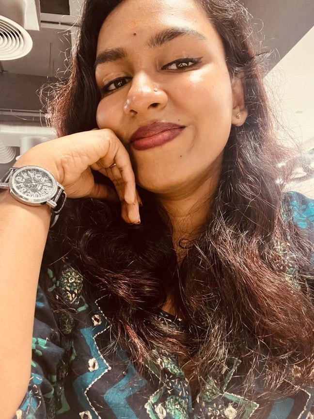 I am a 27-year-old professional female lookin... Main Photo