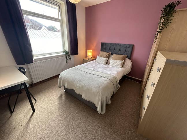 Ensuite & DBL. Filton | Flexible Stays | Bills Inc Main Photo