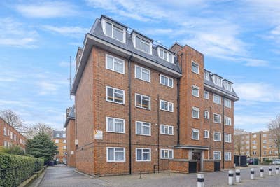 *Big Furbished Double Room Near Liverpool Street* Main Photo