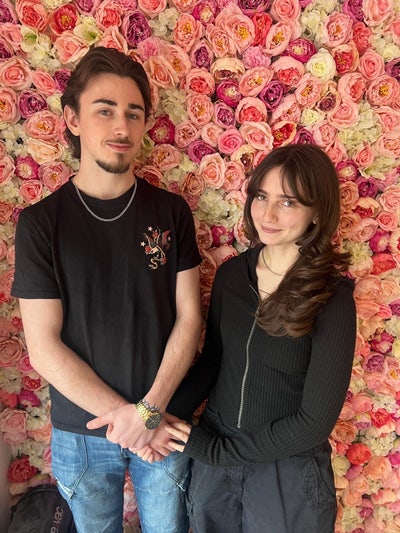 Couple looking for a short term around hampton Main Photo