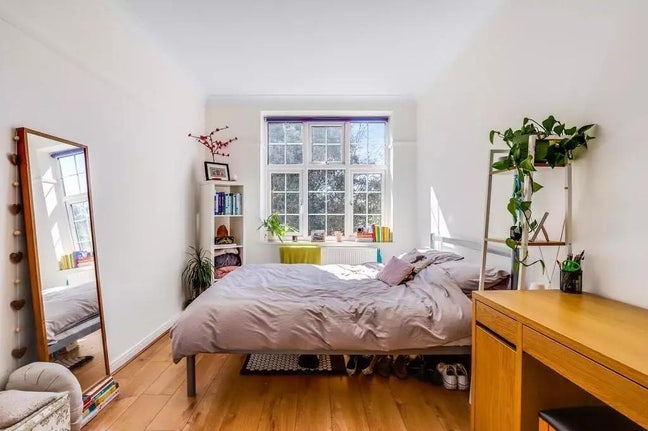 Bright and spacious double room in Streatham Hill Main Photo