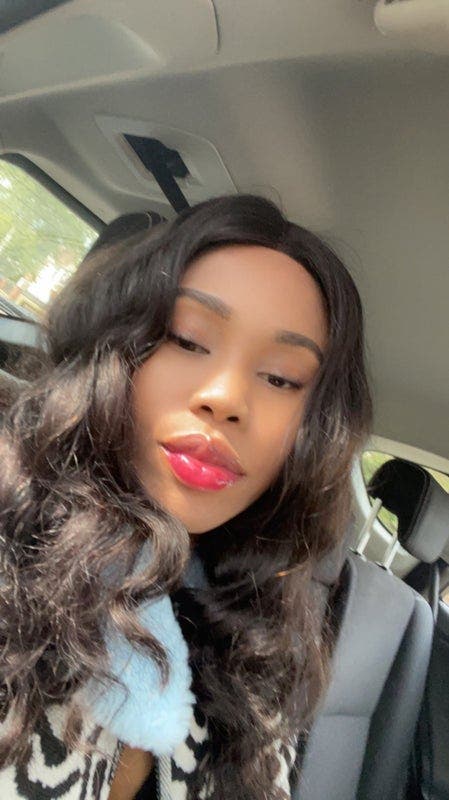 32 year old Female seeks a double room Main Photo