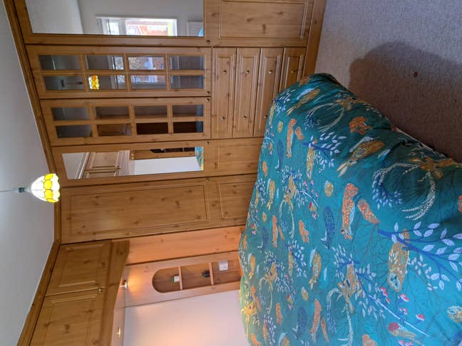 Large Furnished Double - All Bills Included" RG21 Main Photo