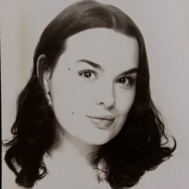 Student looking for female or queer flat! Main Photo