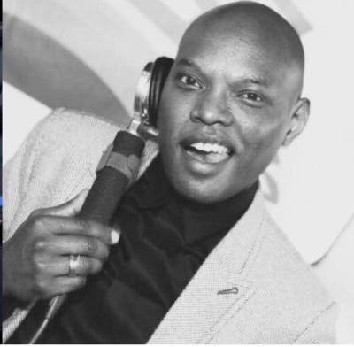 Professional Male seeks a double room Main Photo