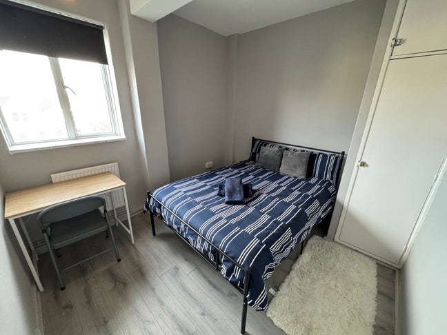 2 Lovely double room close to Arsenal Station Main Photo