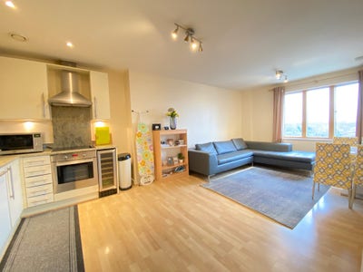 **2 Bed Flat** West Ealing** Luminosity Crt** W13  Main Photo