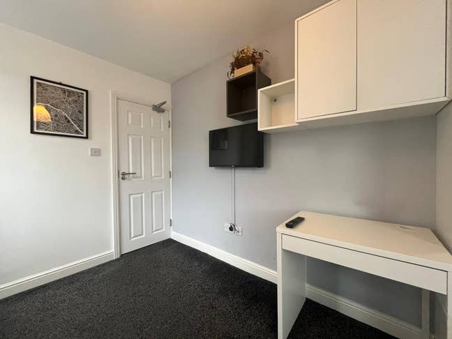 🛏️ Bright En-Suite Double Room  Main Photo