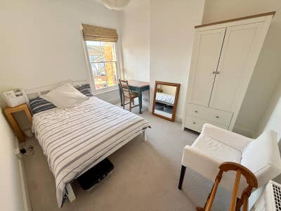 Fully Furnished Rooms – All Bills Included Main Photo