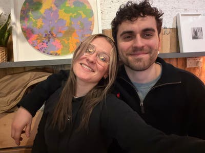 Me and my sister are looking for 2 spare rooms! :) Main Photo