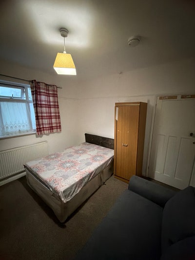 Double beroom  availale Main Photo