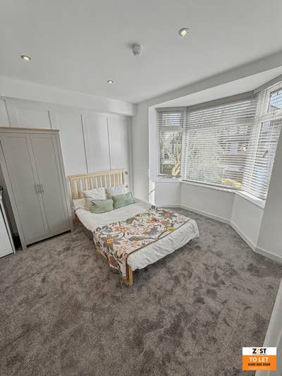 Normanton Drive Main Photo