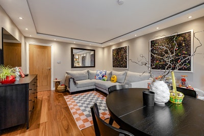 Stunning apartment  Main Photo